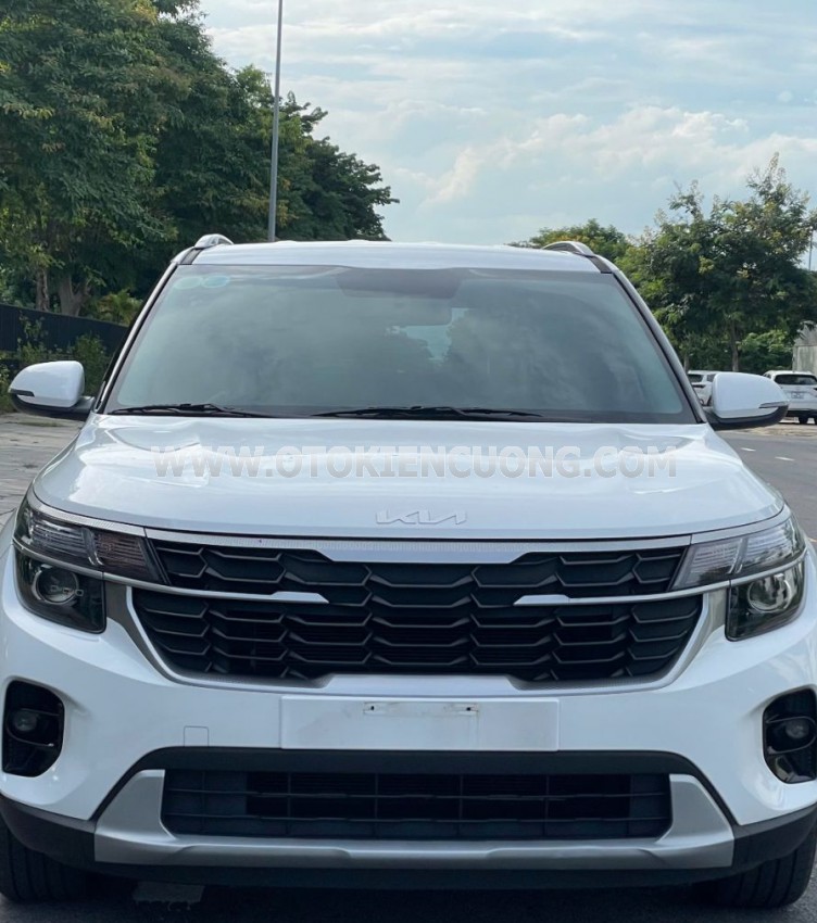 Kia Seltos Deluxe 1.5 AT