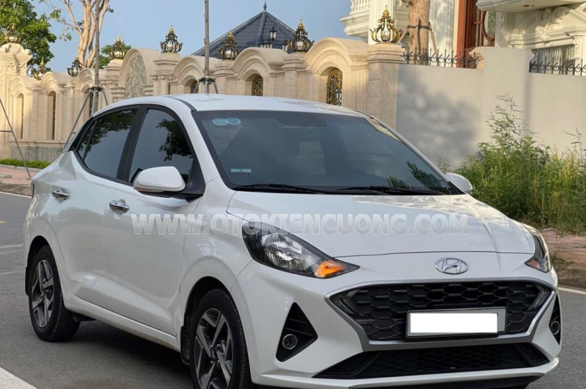 Hyundai i10 1.2 AT