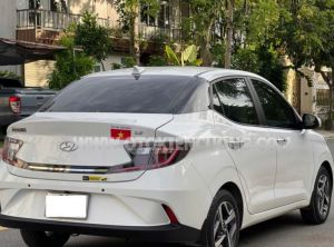 Xe Hyundai i10 1.2 AT 2021