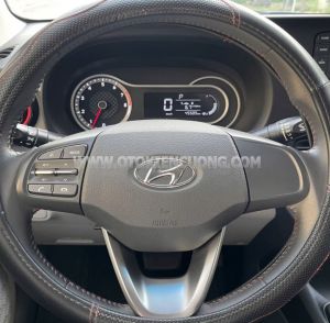 Xe Hyundai i10 1.2 AT 2021