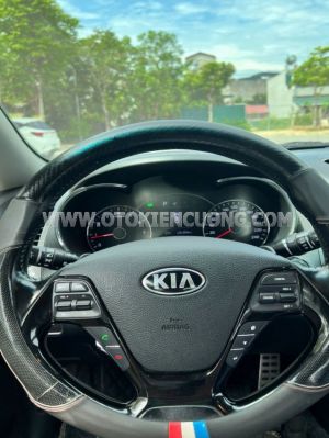 Xe Kia Cerato 1.6 AT 2017