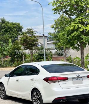 Xe Kia Cerato 1.6 AT 2017