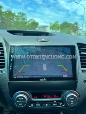Xe Kia Cerato 1.6 AT 2017