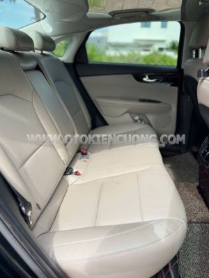Xe Kia Cerato 1.6 AT Luxury 2019