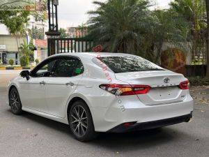 Xe Toyota Camry 2.0Q 2023