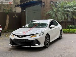 Xe Toyota Camry 2.0Q 2023