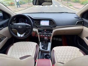 Xe Hyundai Elantra 1.6 AT 2022