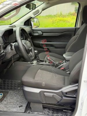 Xe Ford Ranger XLS 2.0L 4x2 AT 2025