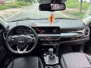 Xe Kia Seltos Premium 1.5 AT 2024