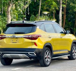 Xe Kia Seltos Luxury 1.4 AT 2020