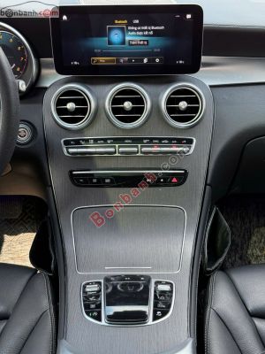 Xe Mercedes Benz GLC 300 4Matic 2021
