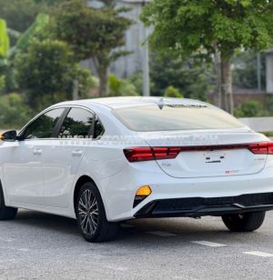 Xe Kia K3 Luxury 1.6 AT 2024