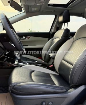 Xe Kia K3 Luxury 1.6 AT 2024