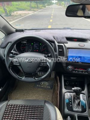 Xe Kia Cerato 1.6 AT 2018