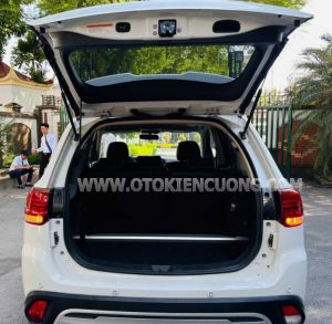 Xe Mitsubishi Outlander 2.0 CVT Premium 2020
