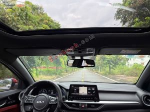 Xe Kia K3 Premium 2.0 AT 2022